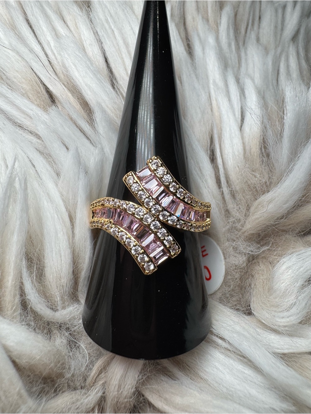 Rose quartz bomb party ring